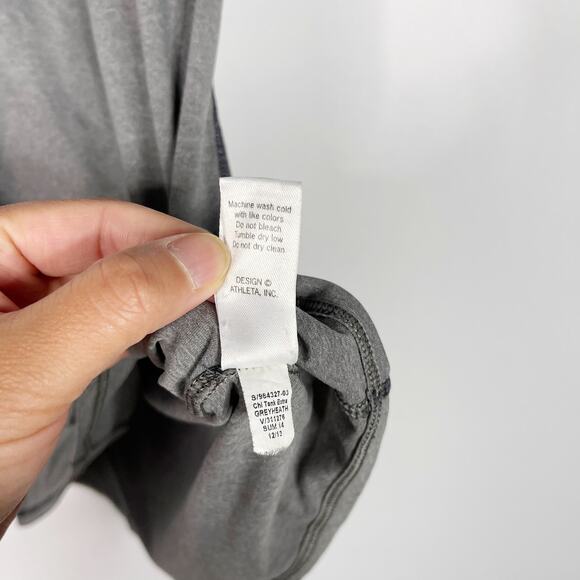Athleta XSmall XS Gray Heather Chi Tank Top Scoop Neck Racerback Workout Stretch - Picture 9 of 9
